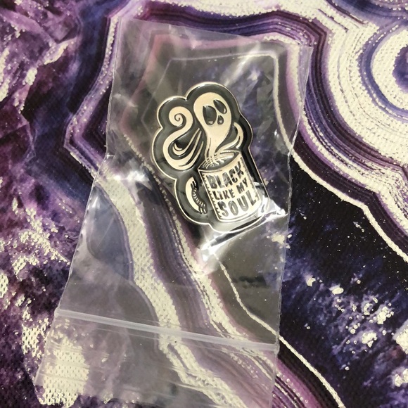 Goth Ghost Horror Coffee Mug Cup “Black Like My Soul” Metal Enamel Pin Brooch - Picture 9 of 11